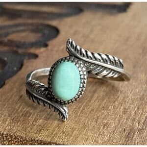 Vintage Turquoise Ring Sterling Silver Feathers & Turquoise Size 8.5 Southwester